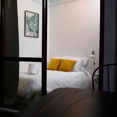 Travel & Live Marques Apartments Porto Exterior photo