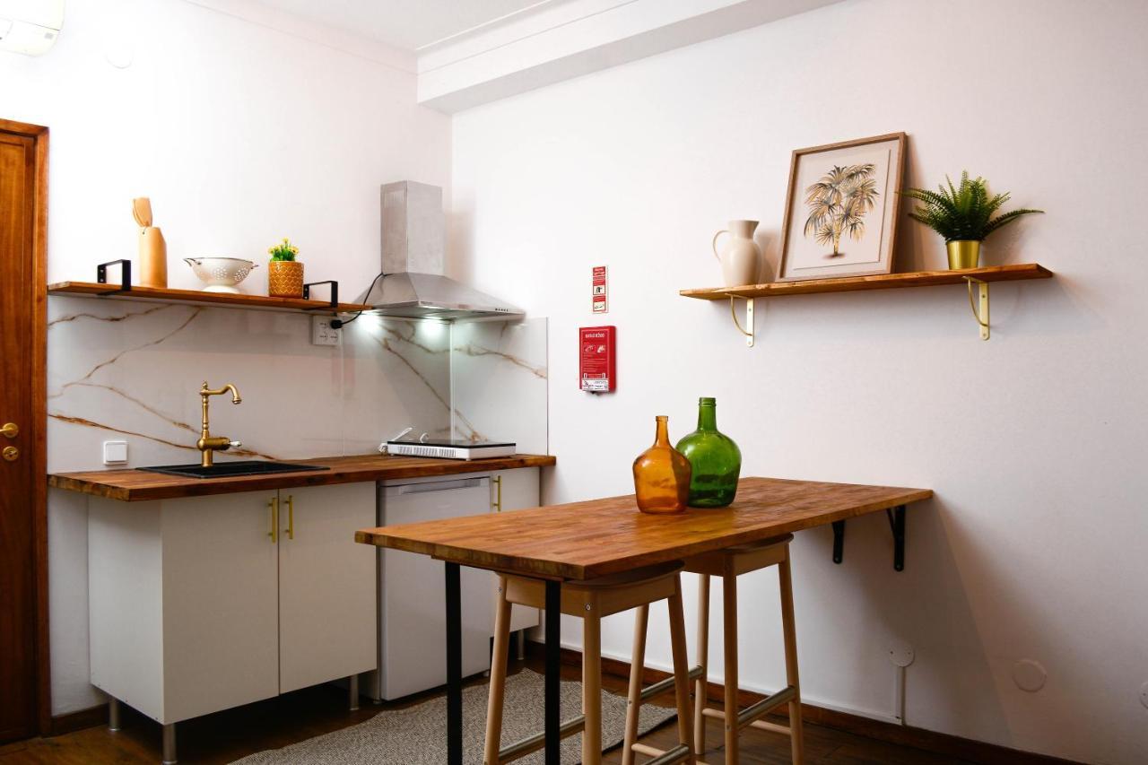 Travel & Live Marques Apartments Porto Exterior photo