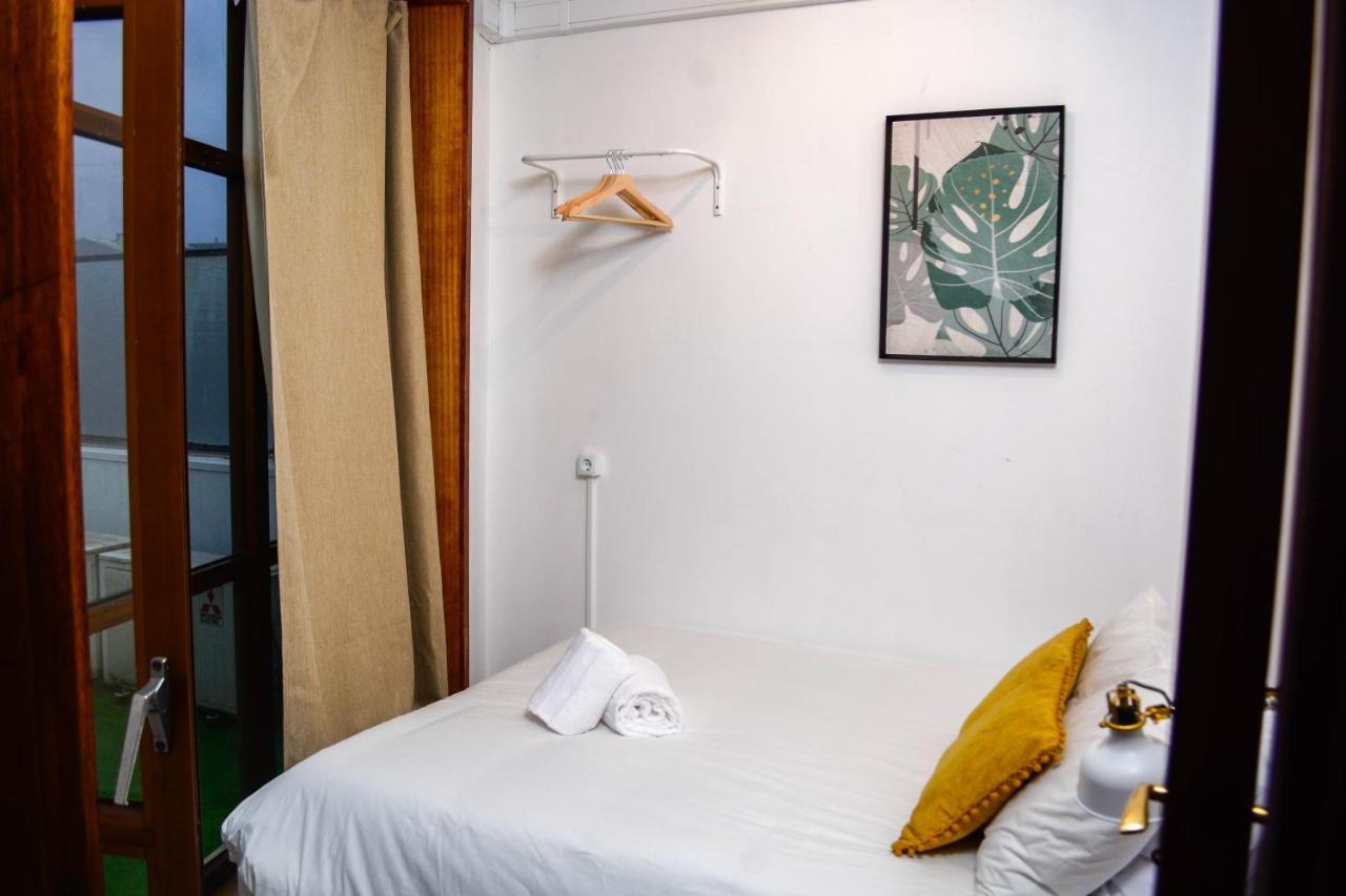 Travel & Live Marques Apartments Porto Exterior photo